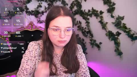 Snapshot of sophieedreams chatting on October 16, 2025, 2:12 am sophieedreams online show from October 16, 2025, 2:12 am