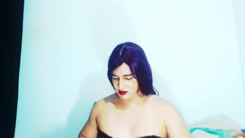 sophiehillsxo online show from April 11, 2026, 12:59 am