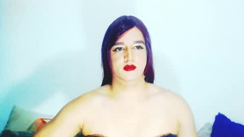 sophiehillsxo online show from April 14, 2026, 12:38 am