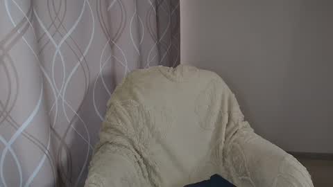 Sophiemisss online show from May 18, 2026, 6:30 am