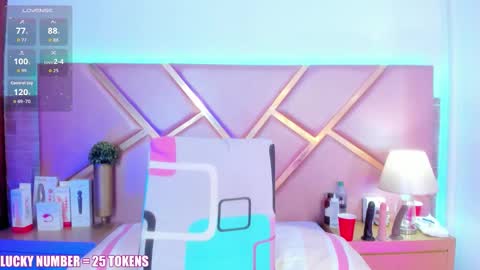 Sophie online show from March 10, 2026, 1:05 pm