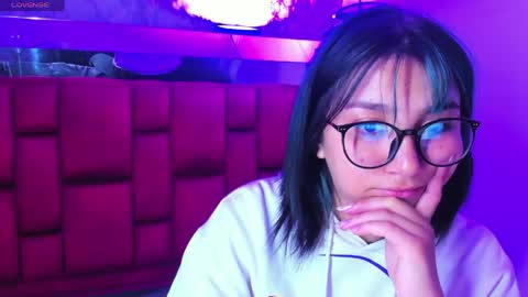   Sophie  online show from April 26, 2026, 6:49 pm