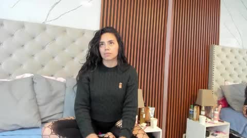 My name is Sofia online show from April 30, 2026, 12:11 pm