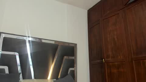 Shopiia88 online show from March 17, 2026, 12:41 pm