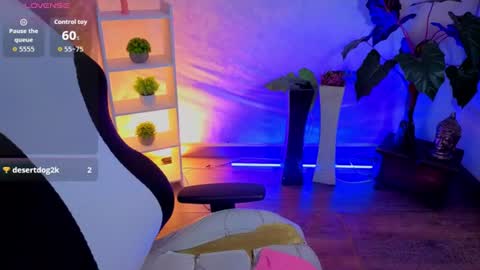 Sophy  online show from July 7, 2026, 6:47 am