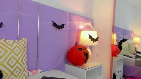 Sophy online show from October 17, 2025, 11:57 am