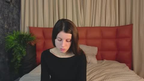 sorayanox online show from November 27, 2025, 3:25 pm