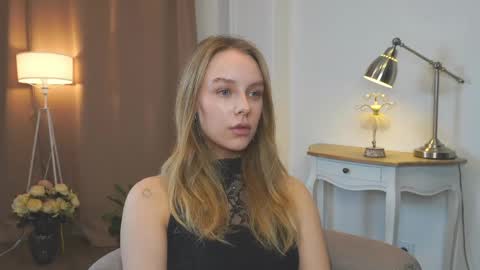 Anna online show from April 4, 2026, 1:08 pm