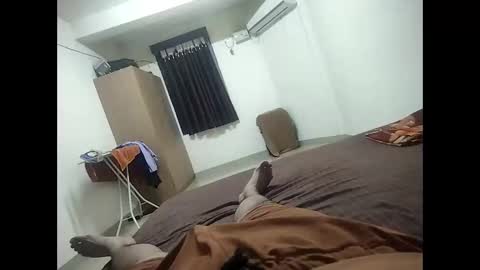 Snapshot of soulsex2023 chatting on October 17, 2025, 6:21 pm soulsex2023 online show from October 17, 2025, 6:21 pm