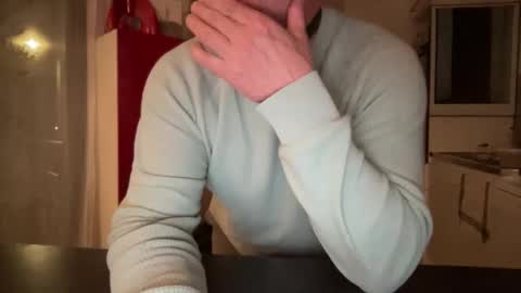 soumisanal2013 online show from March 25, 2026, 8:37 pm