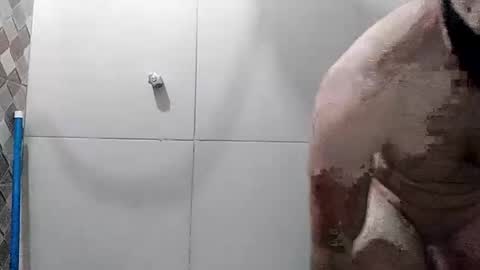 Snapshot of souzabig chatting on December 6, 2024, 12:23 am souzabig online show from December 6, 2024, 12:23 am