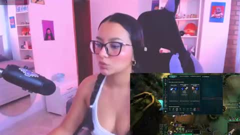 Snapshot of soy___lili chatting on June 12, 2026, 4:39 pm Lili online show from June 12, 2026, 4:39 pm