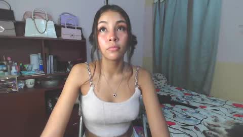 Snapshot of soy_miauhg chatting on March 11, 2025, 5:16 am Miauhg online show from March 11, 2025, 5:16 am