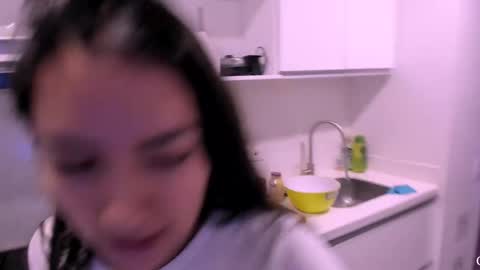 Snapshot of soy_miia chatting on December 2, 2024, 8:22 pm MIA online show from December 2, 2024, 8:22 pm