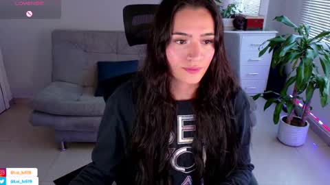 Luisa    online show from February 17, 2025, 9:19 pm
