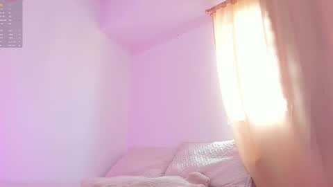 Instagram Soyamandaa  1 online show from November 10, 2025, 9:25 pm