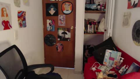 Nana Bela  online show from October 1, 2025, 12:27 am