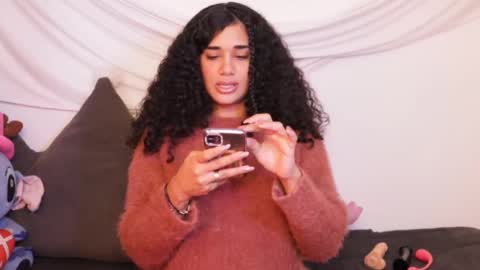Snapshot of soytropicalfruit chatting on February 26, 2025, 12:36 pm You want to talk to me more personal follow me in My Channel VIP 50 the discount online show from February 26, 2025, 12:36 pm
