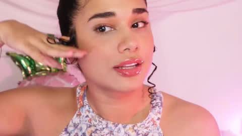 Snapshot of soytropicalfruit chatting on March 4, 2025, 6:47 am You want to talk to me more personal follow me in My Channel VIP 50 the discount online show from March 4, 2025, 6:47 am