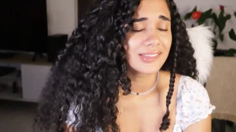 Snapshot of soytropicalfruit chatting on September 25, 2025, 11:41 pm You want to talk to me more personal follow me in My Channel VIP 50 the discount online show from September 25, 2025, 11:41 pm