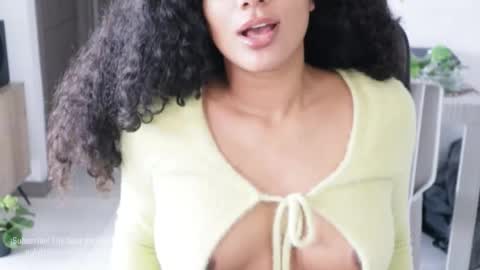 Snapshot of soytropicalfruit chatting on October 8, 2025, 3:09 pm You want to talk to me more personal follow me in My Channel VIP 50 the discount online show from October 8, 2025, 3:09 pm