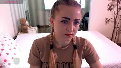 Snapshot of space_danger chatting on March 30, 2026, 8:15 am space danger online show from March 30, 2026, 8:15 am