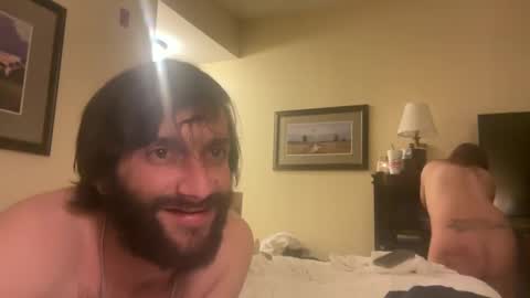 Snapshot of spacecase843 chatting on February 5, 2025, 5:30 am TrndSettrz online show from February 5, 2025, 5:30 am