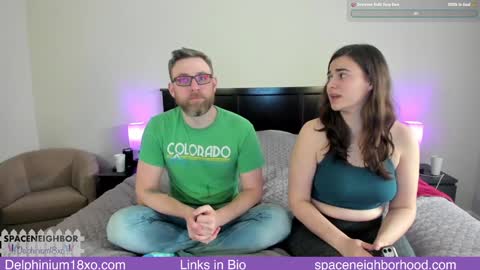 Snapshot of spaceneighbor chatting on February 6, 2025, 3:16 am Spaceneighbor online show from February 6, 2025, 3:16 am