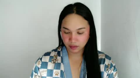 spacious_lhivia online show from July 6, 2026, 12:07 am