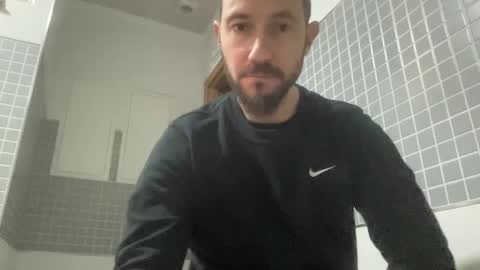 Snapshot of spainmenhot69 chatting on December 8, 2024, 11:35 am spainmenhot69 online show from December 8, 2024, 11:35 am