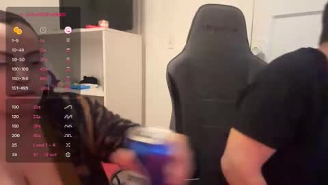 spanishcouple4255 online show from November 28, 2025, 1:30 am