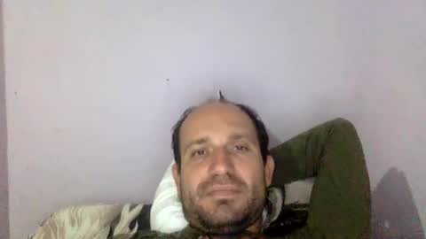 Snaiky online show from November 1, 2025, 7:05 pm