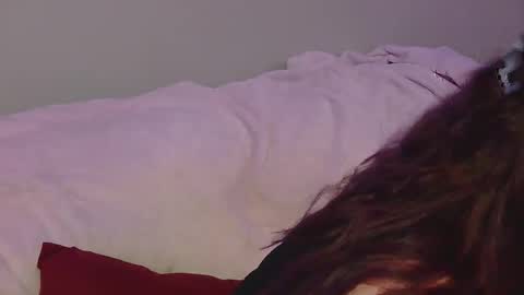 Scottietee online show from May 17, 2026, 4:21 am