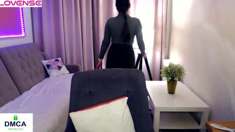 Ilona online show from February 21, 2026, 5:41 am