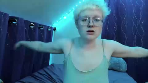 Atticus Pendragon online show from September 25, 2025, 5:11 am