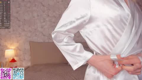 Snapshot of sparkly_k chatting on April 4, 2026, 7:28 am Kate online show from April 4, 2026, 7:28 am