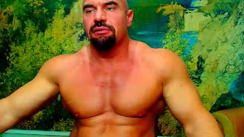 Snapshot of spartacusdom chatting on March 5, 2025, 7:05 am spartacusdom online show from March 5, 2025, 7:05 am