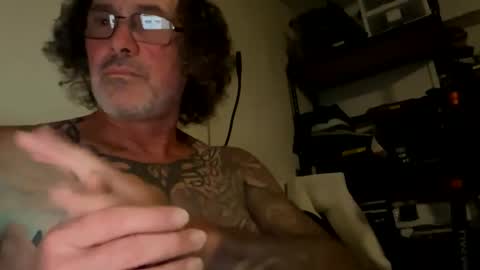 specter1972 online show from June 2, 2026, 12:23 am
