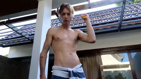 Sasha --  online show from March 28, 2026, 12:21 am