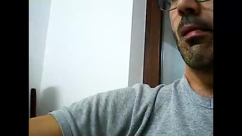 Snapshot of speed0800 chatting on March 17, 2026, 12:48 am Speed online show from March 17, 2026, 12:48 am