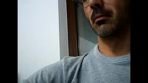 Snapshot of speed0800 chatting on May 3, 2026, 10:38 pm Speed online show from May 3, 2026, 10:38 pm