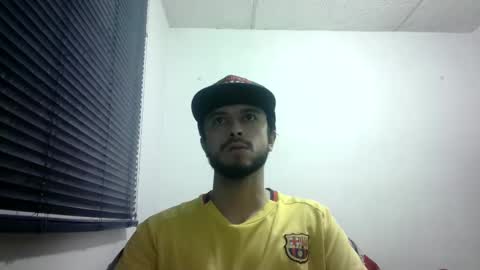 Snapshot of sperm_donor94 chatting on December 22, 2025, 10:40 pm sperm_donor94 online show from December 22, 2025, 10:40 pm