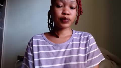 Snapshot of spicy_kerrine chatting on November 14, 2025, 11:53 am Spicy kerrine online show from November 14, 2025, 11:53 am