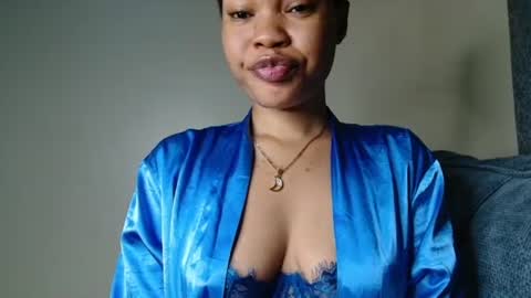 Snapshot of spicy_kerrine chatting on July 14, 2026, 10:48 pm Spicy kerrine online show from July 14, 2026, 10:48 pm