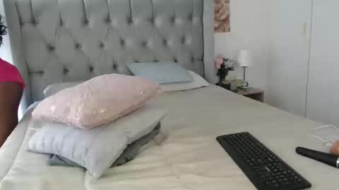 Snapshot of spicyangie chatting on January 5, 2025, 4:58 am Im Angela  online show from January 5, 2025, 4:58 am