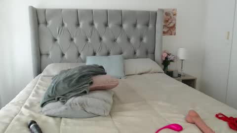 Snapshot of spicyangie chatting on January 14, 2025, 9:35 am Im Angela  online show from January 14, 2025, 9:35 am