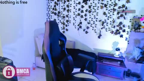 Snapshot of spicydollx_1 chatting on May 8, 2026, 3:17 pm Geraldin online show from May 8, 2026, 3:17 pm