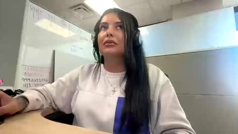 Snapshot of spicymami0333 chatting on October 15, 2025, 5:57 pm spicymami0333 online show from October 15, 2025, 5:57 pm