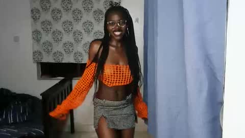 Snapshot of spicysashaa chatting on September 24, 2025, 10:35 pm spicysashaa online show from September 24, 2025, 10:35 pm