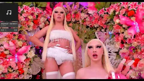 Snapshot of spicysluts chatting on September 14, 2025, 7:51 am Alison Sharon online show from September 14, 2025, 7:51 am